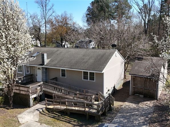 1090 Dry Bread Rd, Emporia, VA 23847