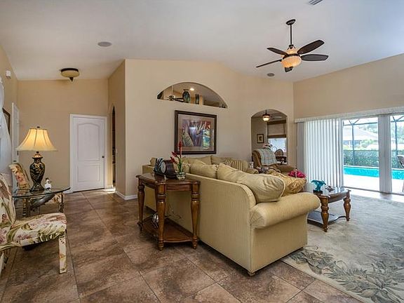 5th image of 18265 Wolbrette Cir