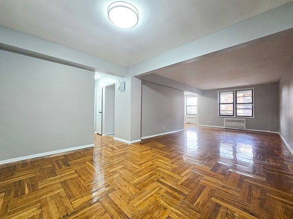 3rd image of 525 Riverdale Ave APT 5C