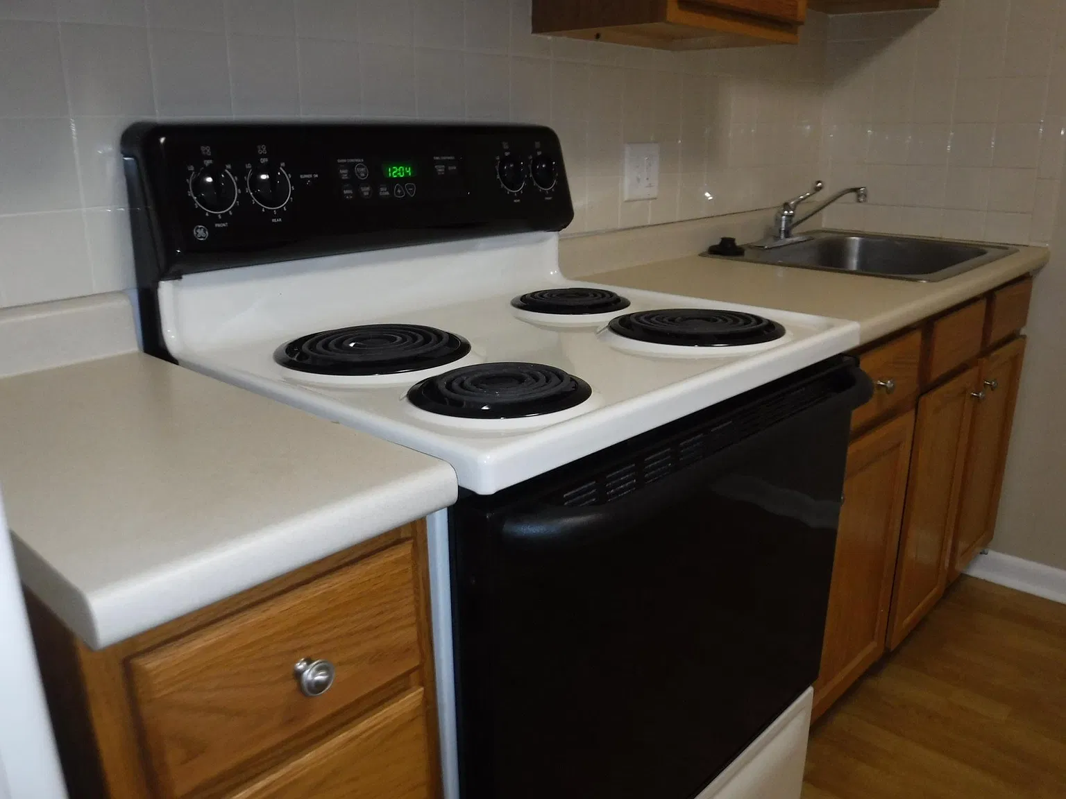 25 Pond St — Photo 4