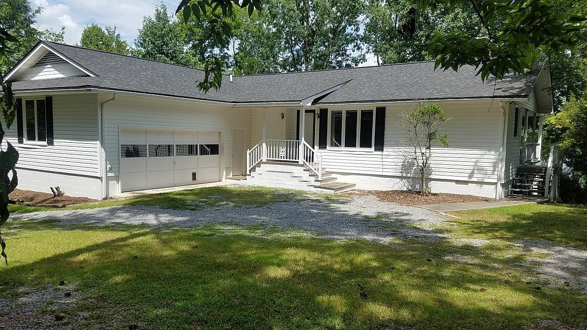 188 Country Club Dr, Gasburg, VA 23857 Zillow