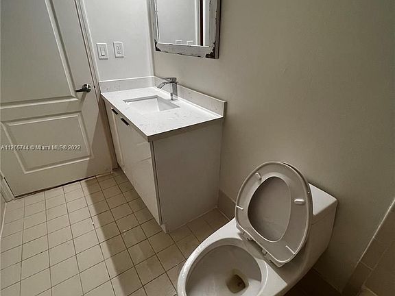 4th image of 17800 NW 73rd Ave APT 104-21