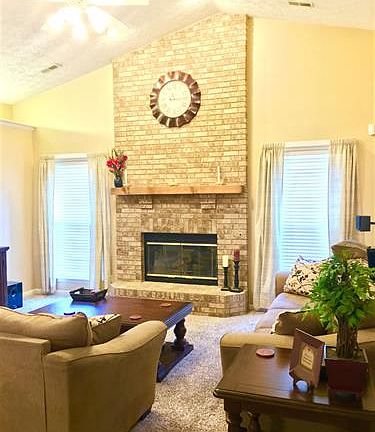 3rd image of 4701 Osprey Dr E