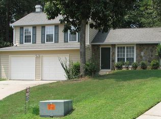 1044 Dominion Ct, Lawrenceville, GA 30044