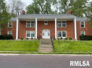 1319 W Daytona Dr, Peoria, IL