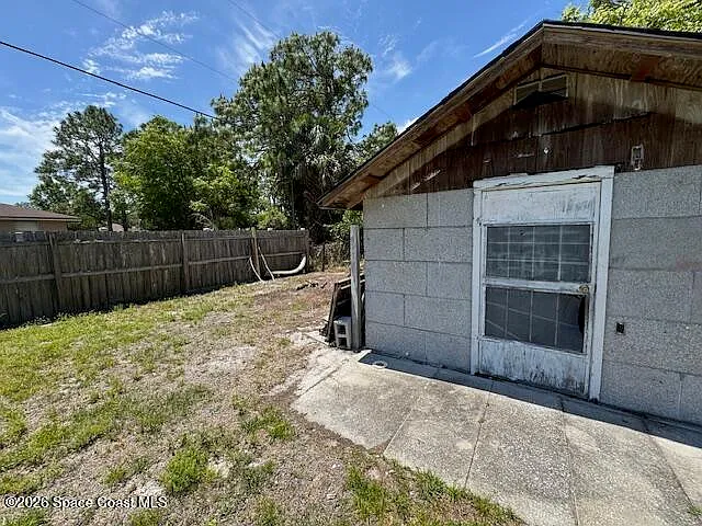 1630 Agnes Ave SE — Photo 21