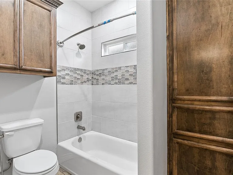 7813 Iron Man Dr — Photo 20