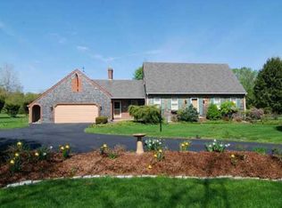 20 Mourning Dove Dr, North Kingstown, RI 02852