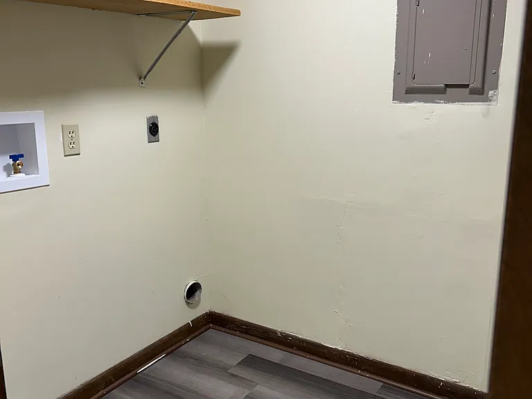 Washer and dryer hook up