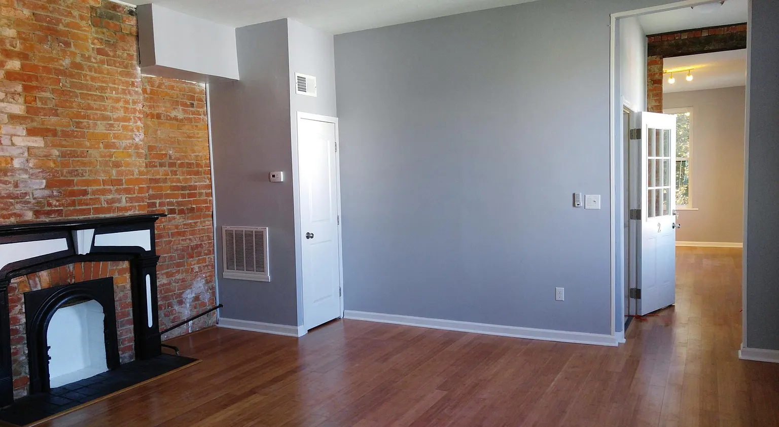 501 Johnson St APT 2 photo 1