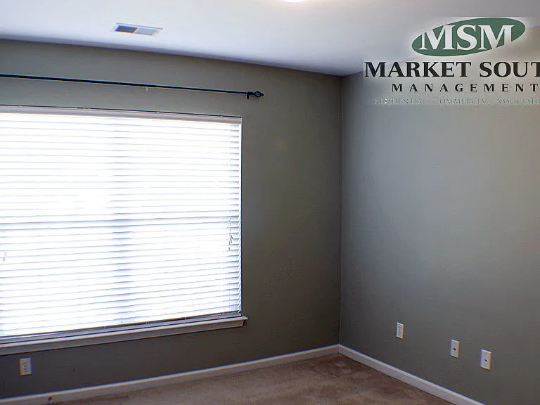 38 Hamilton Grove Dr — Photo 12