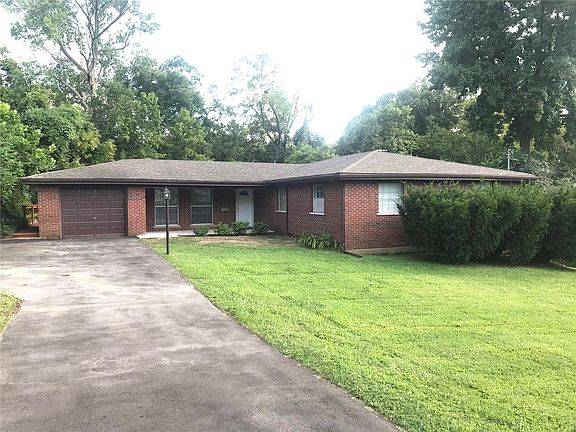 2nd image of 10516 Litz Ave
