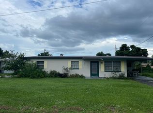 882 Java Plum Ave, North Fort Myers, FL 33903