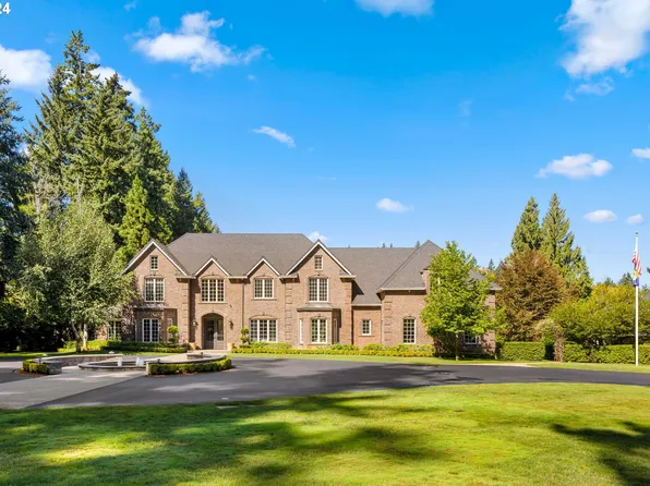 29989 SW 35th Dr, Wilsonville, OR 97070