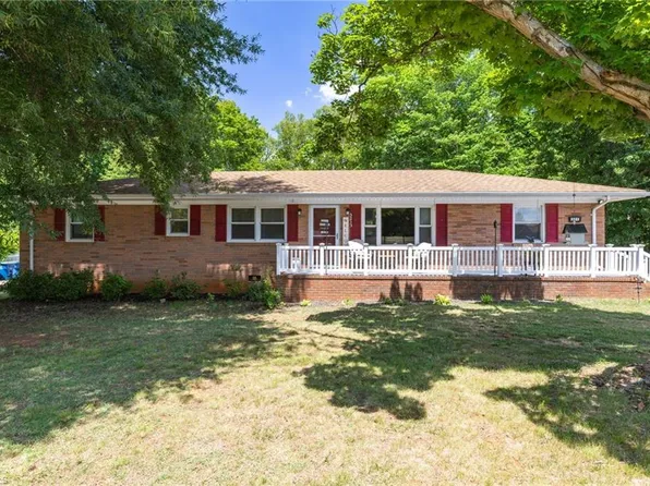 3213 State Highway 14, Reidsville, NC 27320