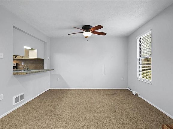 5th image of 1101 Timberglen Dr