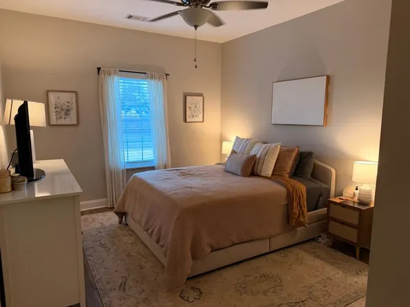 241 N Elbert St APT H1, Milledgeville, GA 31061