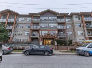 20219 54a Ave #407, Langley, BC V3A 0C7