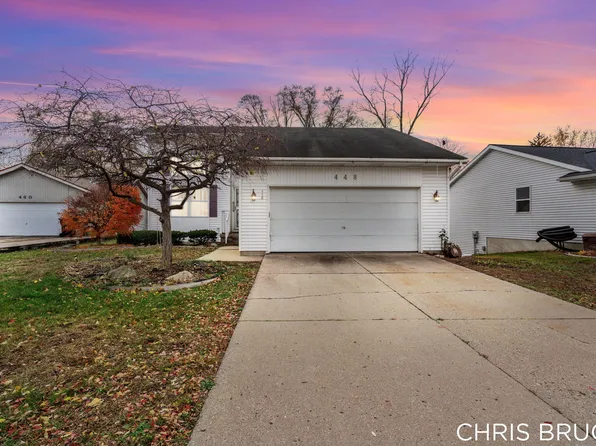448 Madison Ct SE, Kentwood, MI 49548