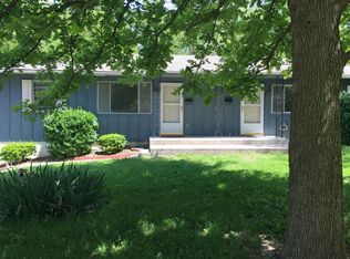 6001 Richards East Dr, Shawnee, KS 66216