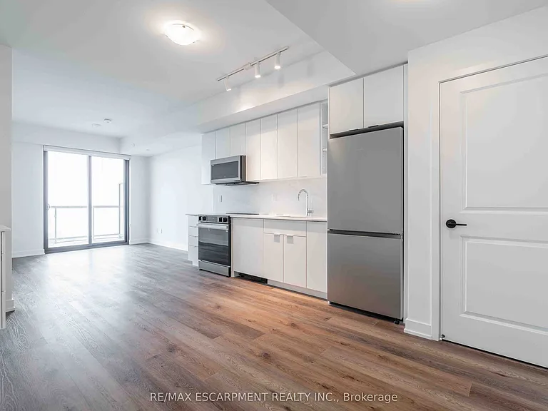 2075 Lakeshore Rd #707 — Photo 7