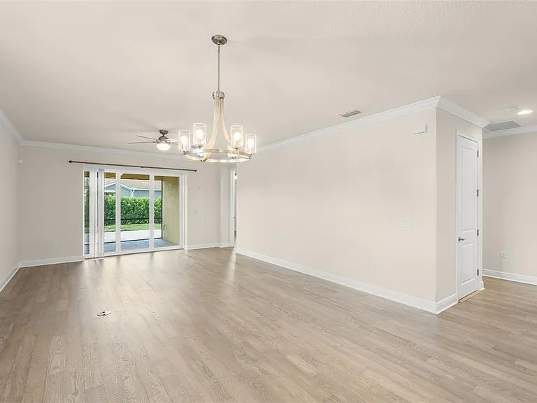 5690 Long Shore Loop — Photo 8