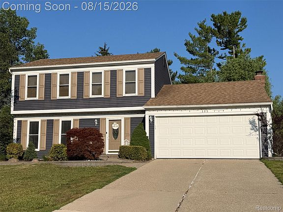 2nd image of 385 Arlington Dr