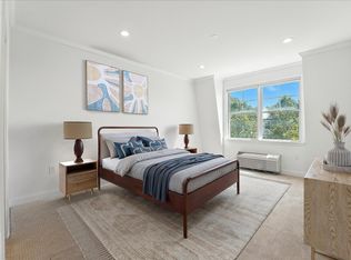 15 Freedom Way #411, Jersey City, NJ 07305