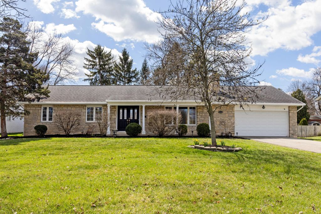Real estate listing image