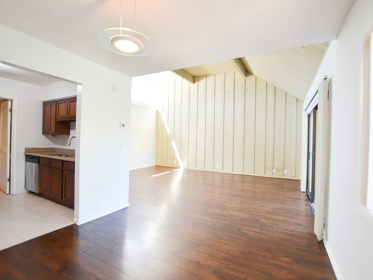 263 Crown Oaks Way — Photo 9