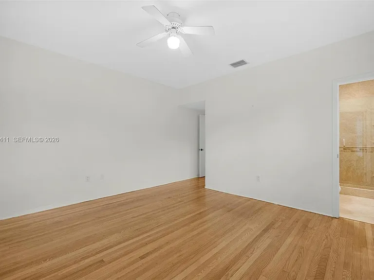 1246 Algardi Ave — Photo 33