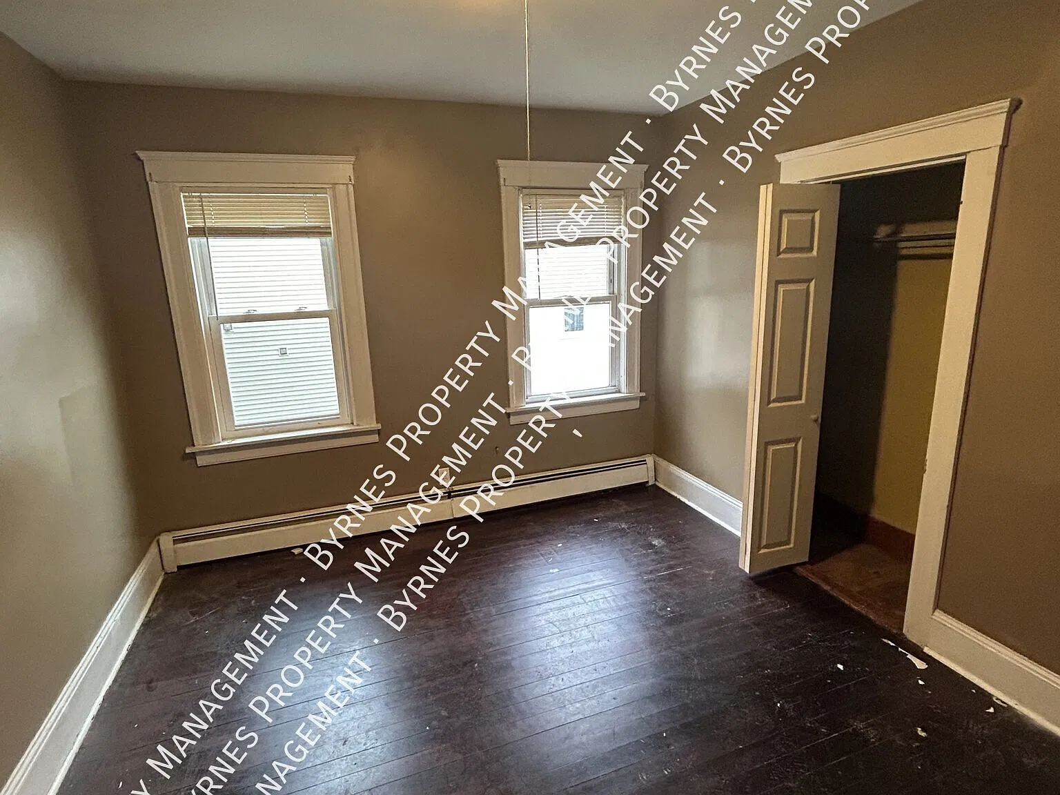 2 bed, $1,600 — Photo 4