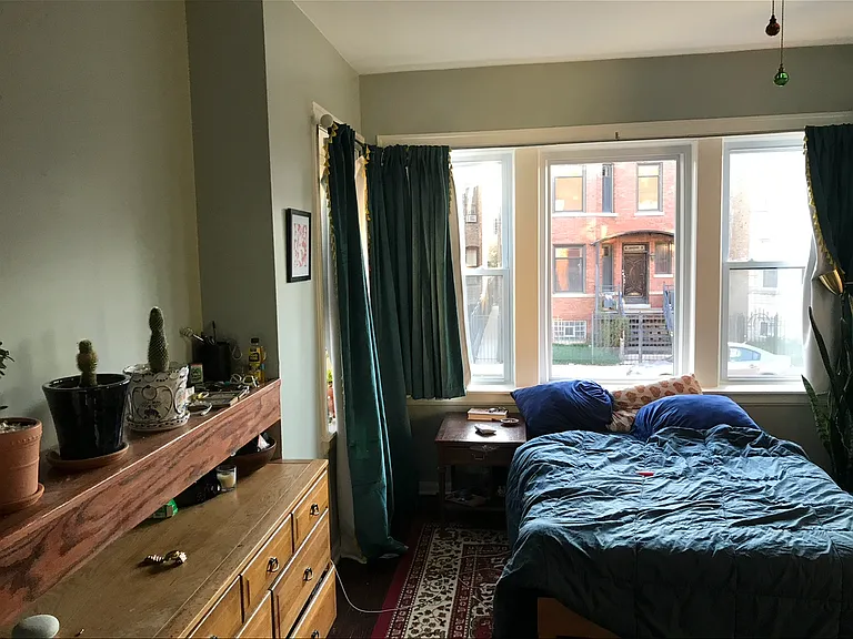 2429 N California Ave #1S — Photo 9