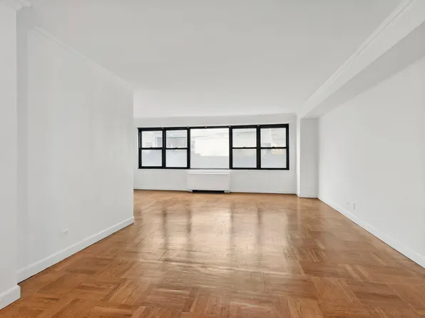 166 East 61st Street image 3 of 5