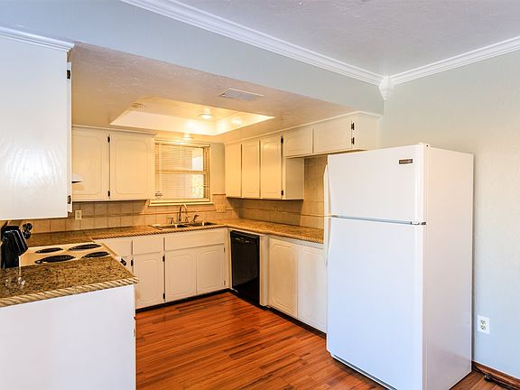 5th image of 6053 SW Atterbury Dr