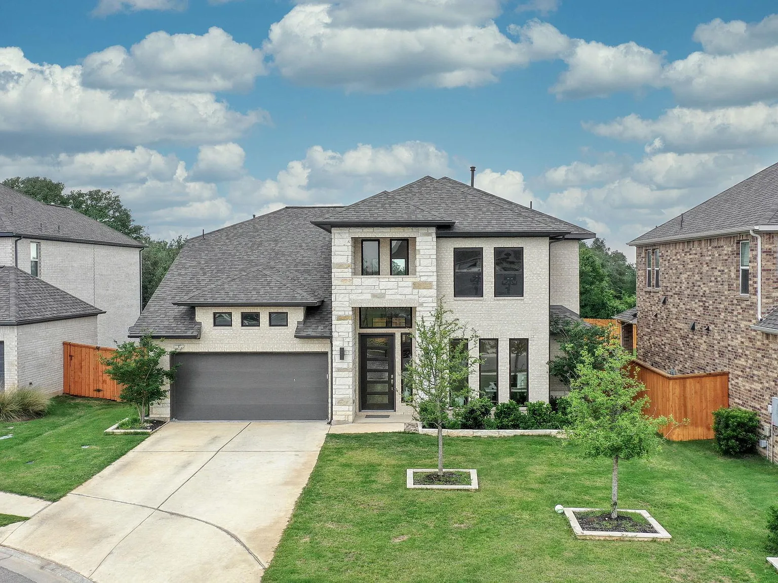 4 bed, 3.5 bath, 3064 sqft, $3,500 — Photo 3