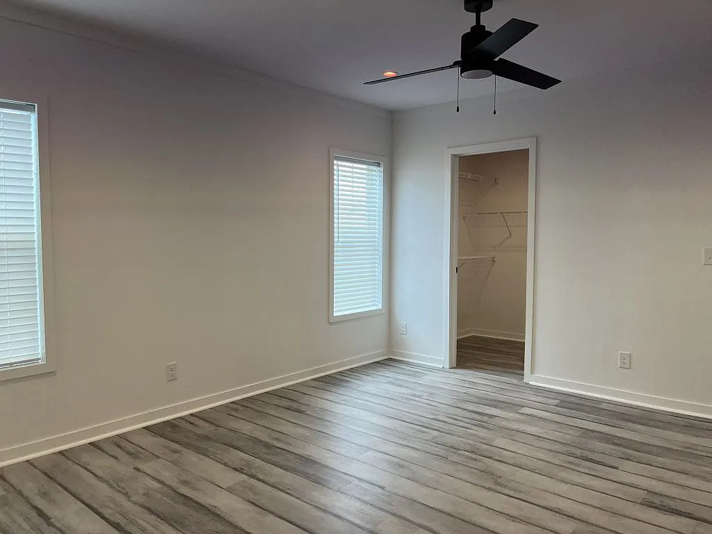3 bed, 2.0 bath, 1356 sqft, $1,499 — Photo 4