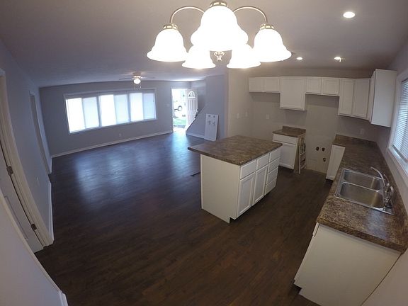 5th image of 6018 Meadowlark Dr