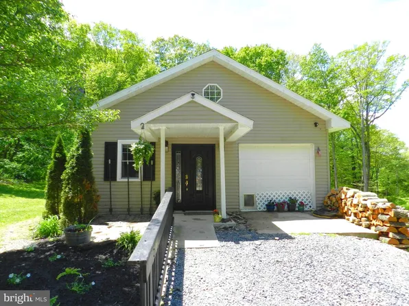 407 Valley View Ln, Frostburg, MD 21532