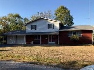 415 E 8th St, Marissa, IL 62257