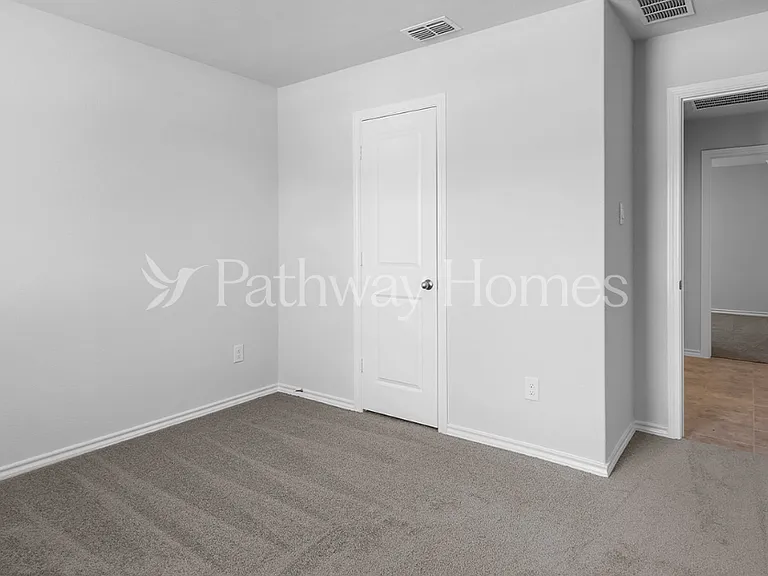 9449 Golden Tree Ave — Photo 12