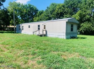 203 N Central Ave, Fairview, MO 64842