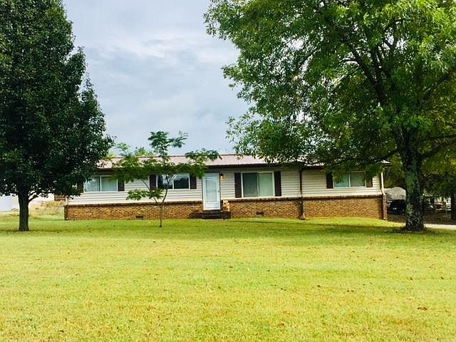 1st image of 410 Wilkinson Ln
