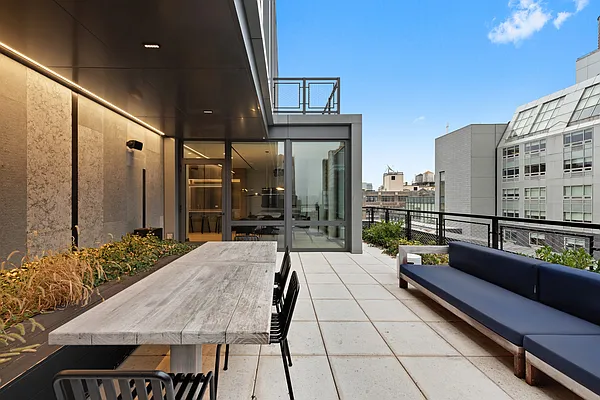 Rented by Corcoran | media 23