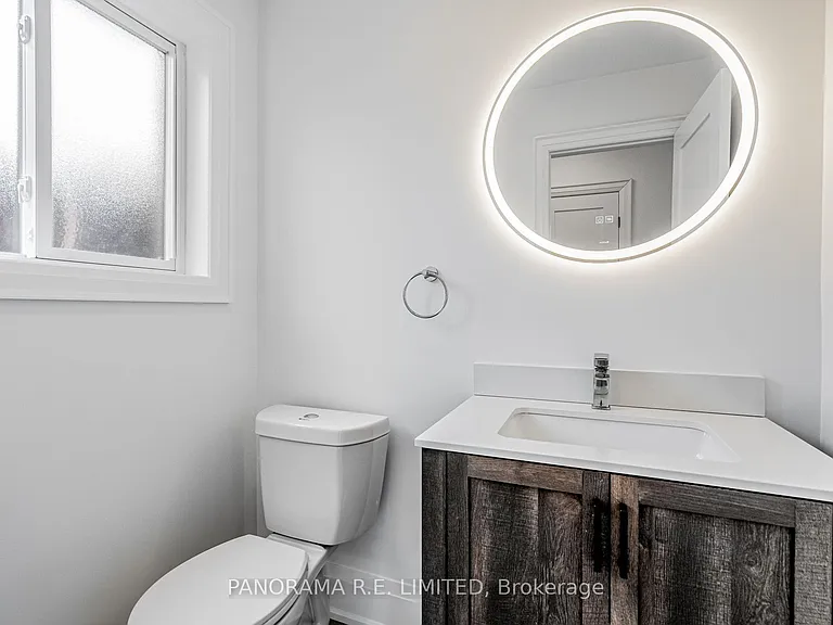 674 Netherton Cres #LOWER — Photo 8