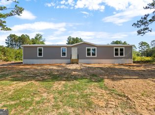 36 Barn Road Cir, Jesup, GA 31545