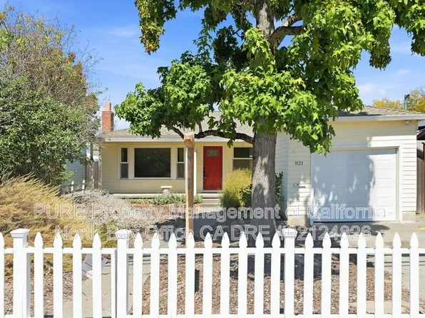 821 Madison St, Petaluma, CA 94952