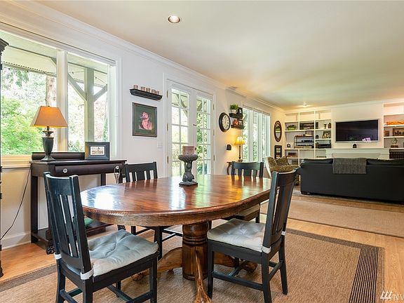 5th image of 11504 Gravelly Lake Dr SW