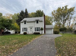 22 Southland Dr, Rochester, NY 14623