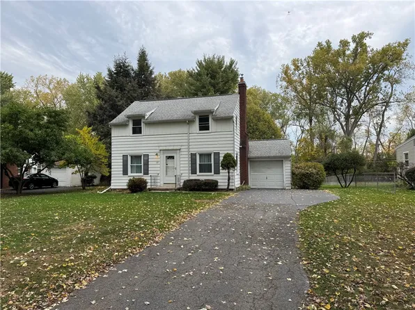 22 Southland Dr, Rochester, NY 14623